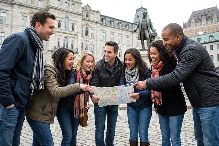 Amazing Bar Crawl in Quebec City