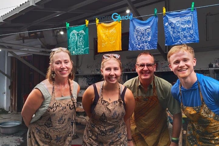 Yogyakarta Heritage Tour and Batik Workshop