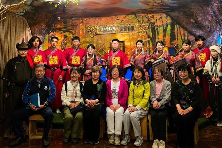 Ulaanbaatar Mongolian Morin Khuur Traditional Folk Concert photo 3
